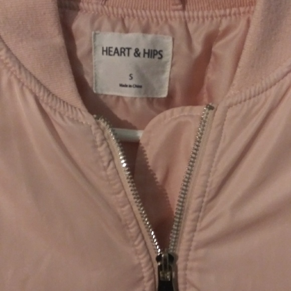 Heart and Hips pink jacket - Picture 5 of 6